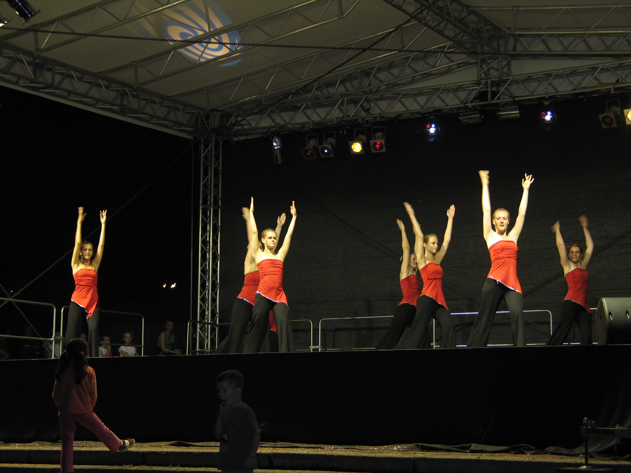 1. Brandenburger Tanzfest in Neuenhagen: 43.ClassicVibrations KJTN